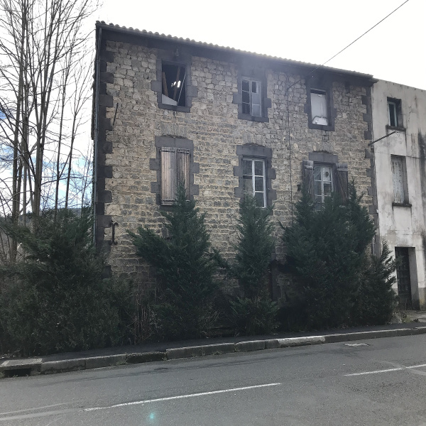Offres de vente Maison Thiers 63300