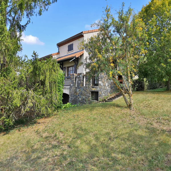 Offres de vente Maison Saint-Sandoux 63450